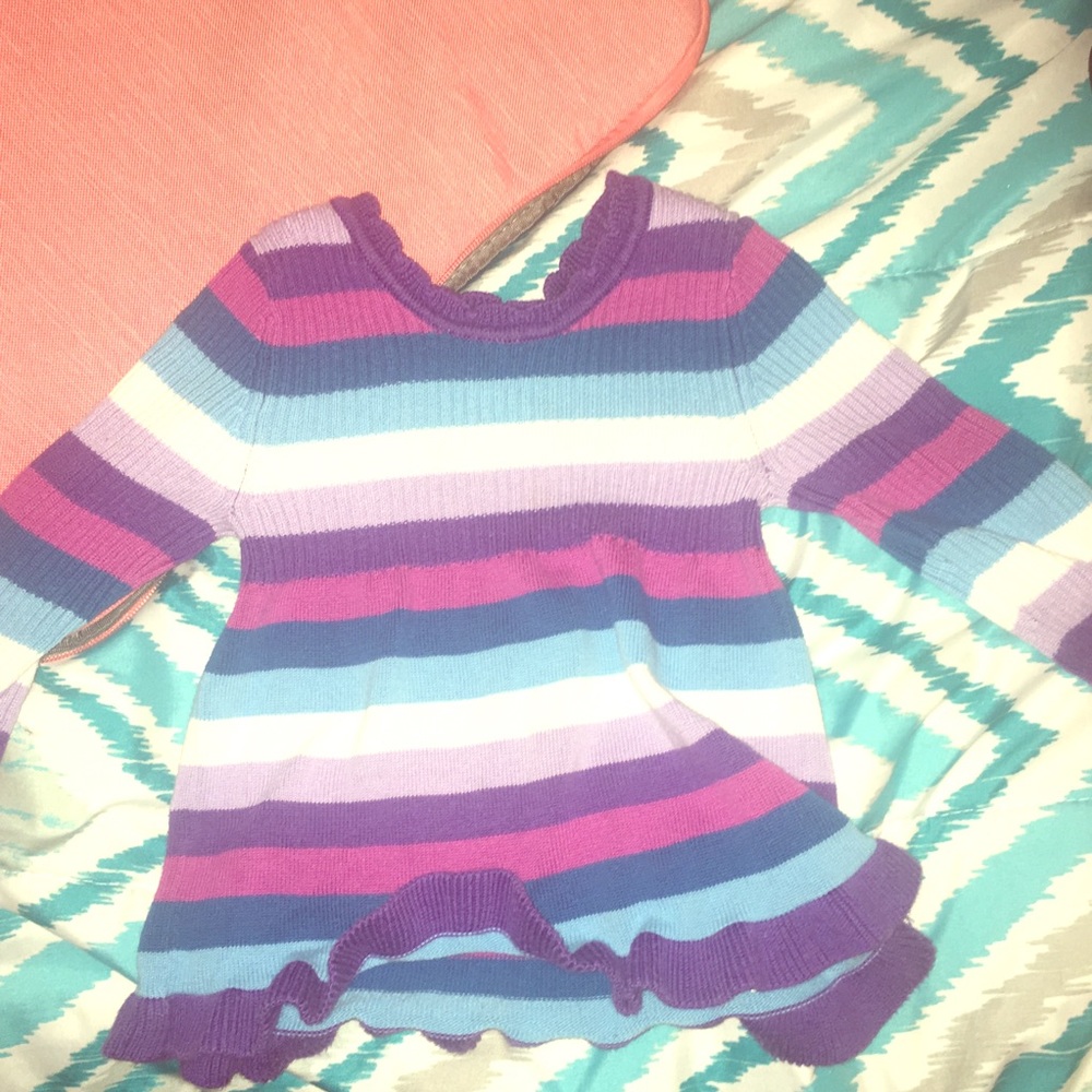 Adorable girls striped sweater!